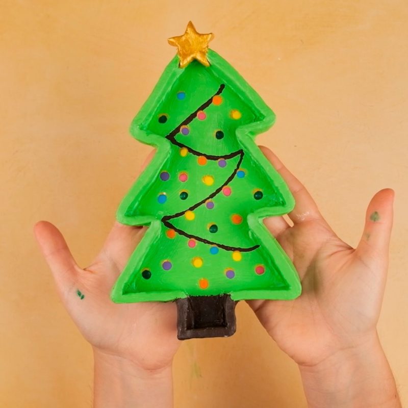 How to Make a Christmas Tree Bowl with Air Dry Clay - Image 9