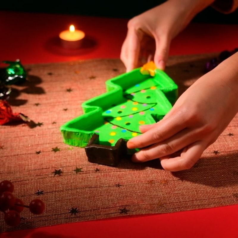 How to Make a Christmas Tree Bowl with Air Dry Clay